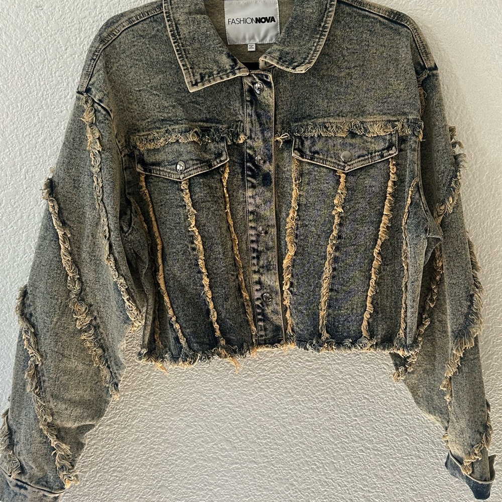 Fashion Nova Frayed Edge Denim Jacket